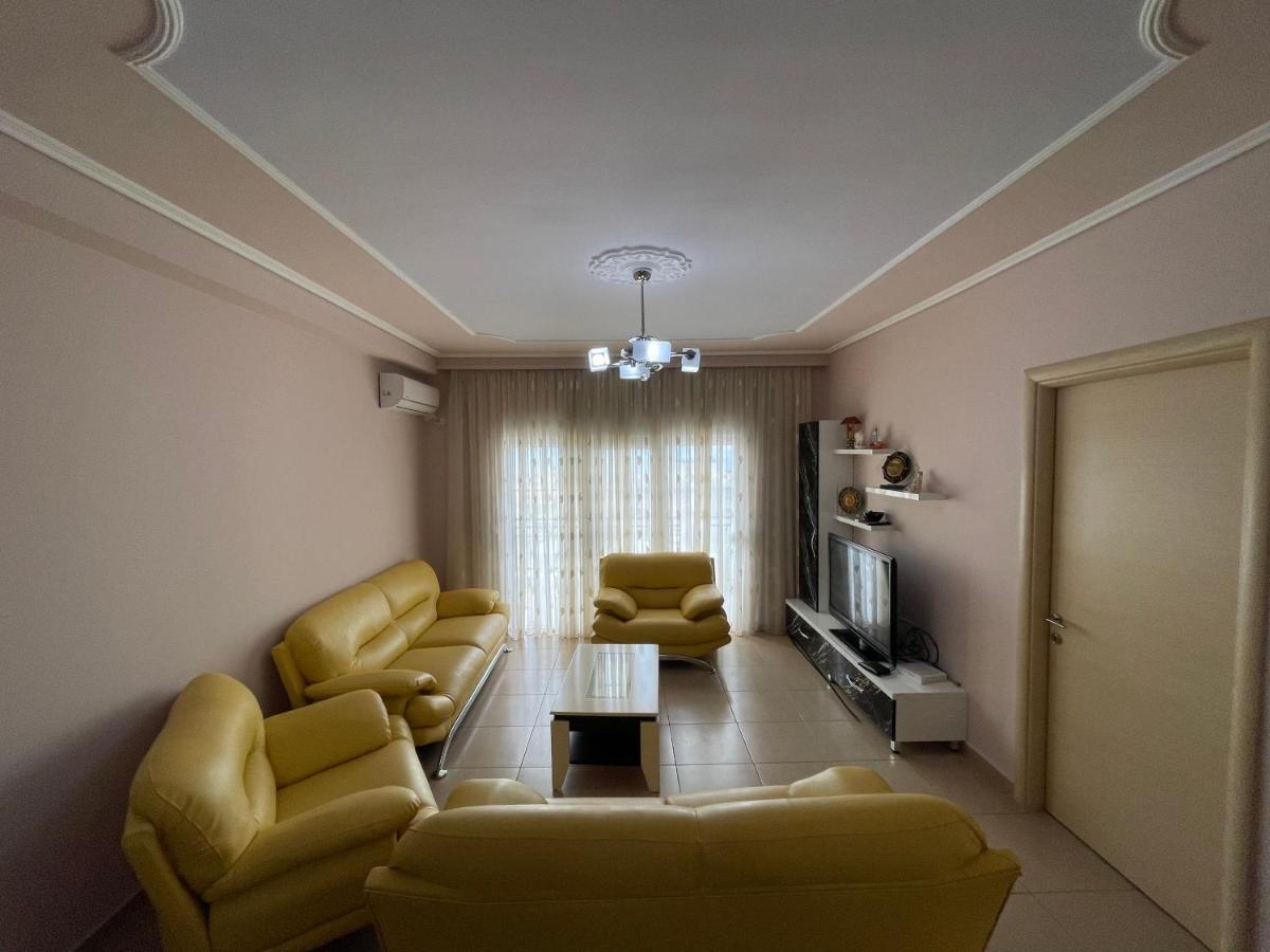 Flower Apartment Sarandë Exterior foto