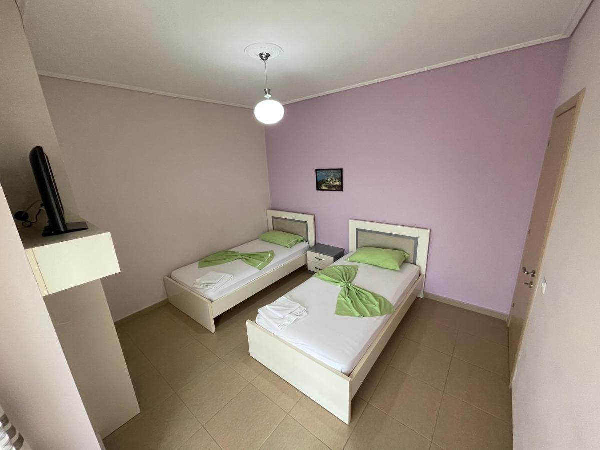 Flower Apartment Sarandë Exterior foto